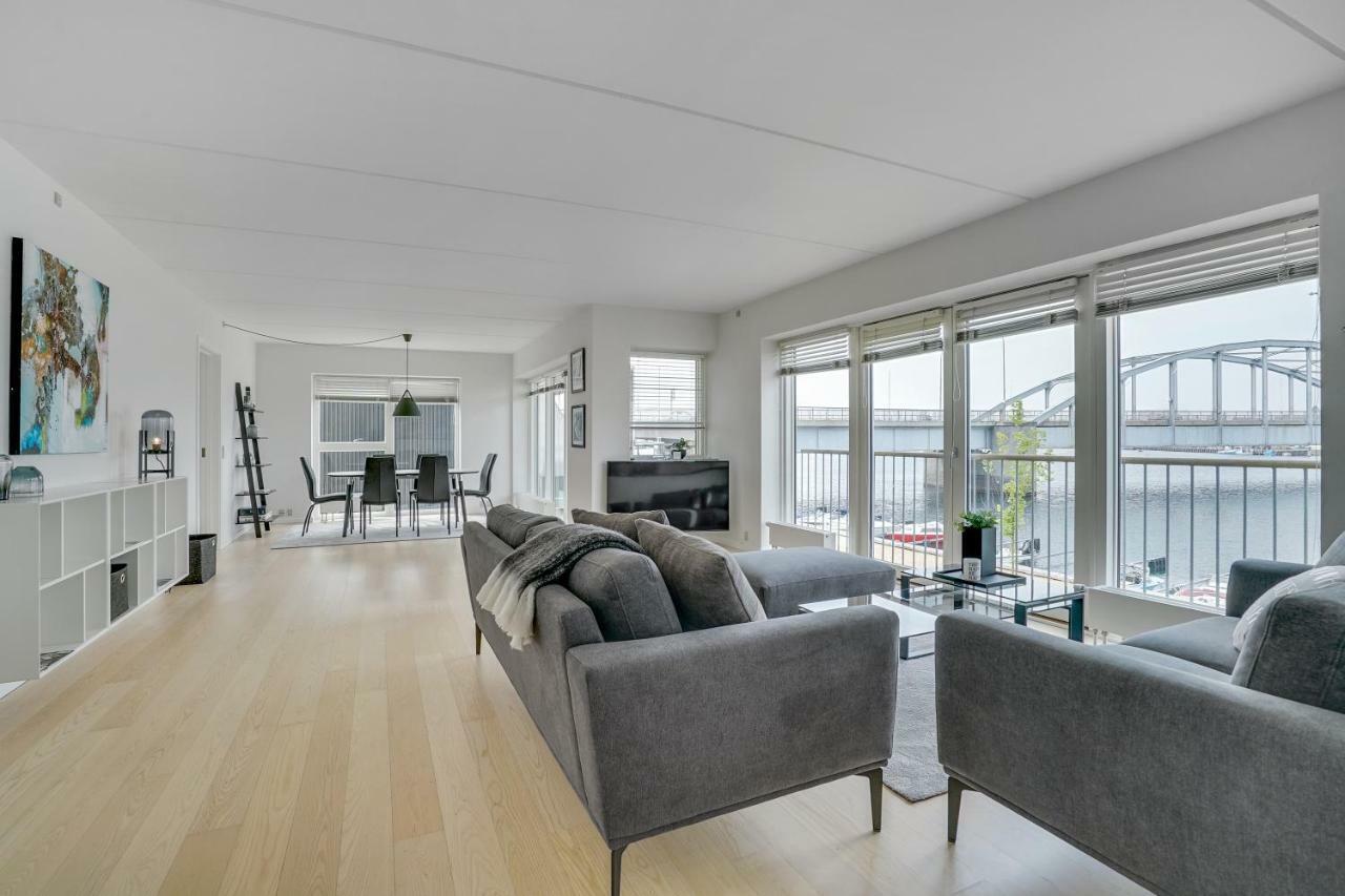 Luxury City Center Harbour Apartment 2 Bedroom Sonderborg Ngoại thất bức ảnh