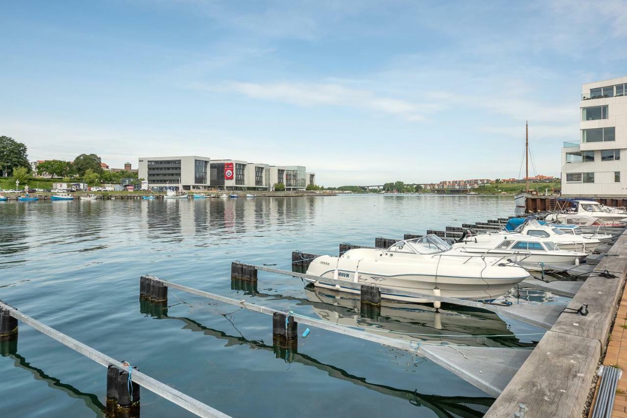 Luxury City Center Harbour Apartment 2 Bedroom Sonderborg Ngoại thất bức ảnh