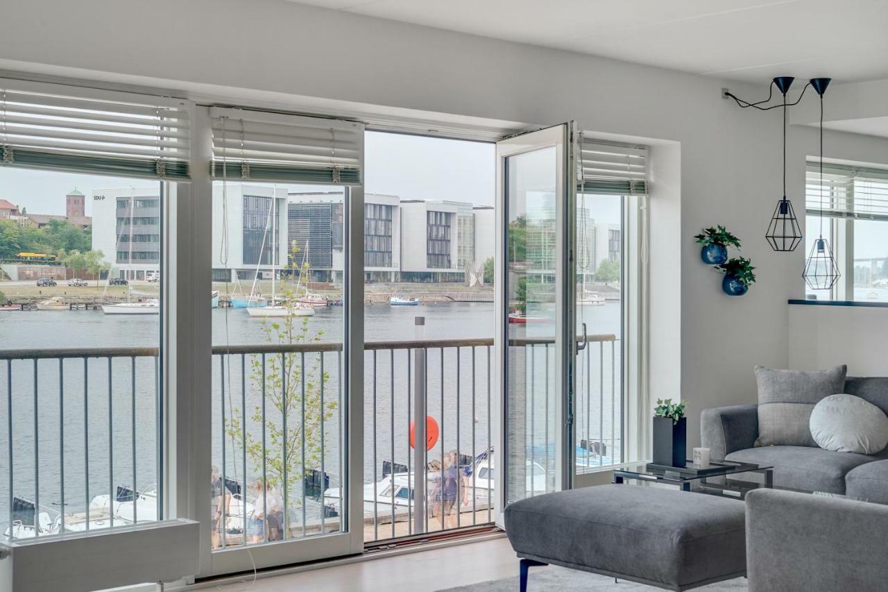 Luxury City Center Harbour Apartment 2 Bedroom Sonderborg Ngoại thất bức ảnh